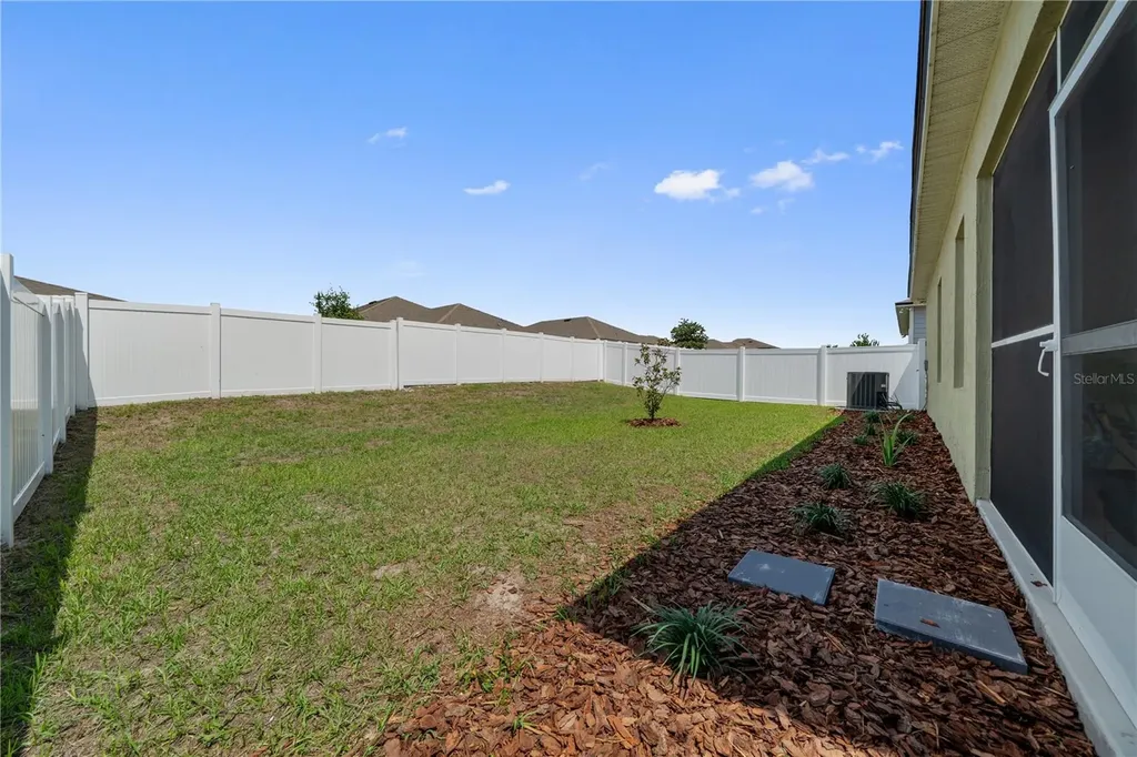 880 NW 251st Drive Newberry FL 32669