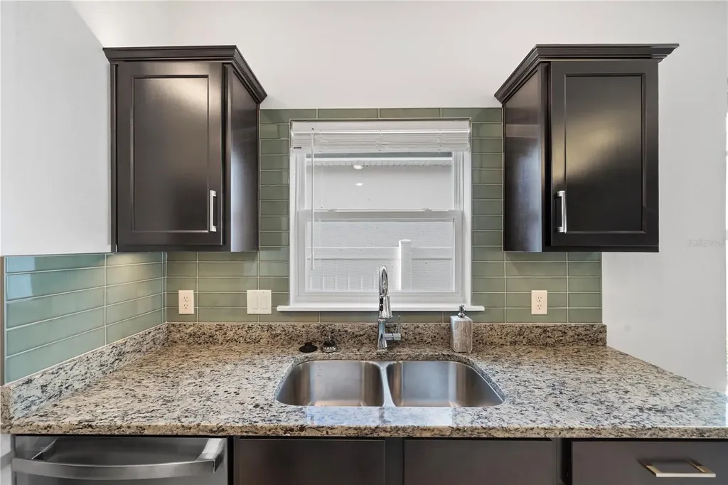 880 NW 251st Drive Newberry FL 32669
