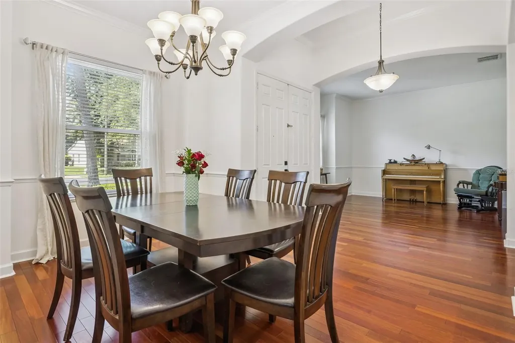 303 Pinestraw Circle Altamonte Springs FL 32714