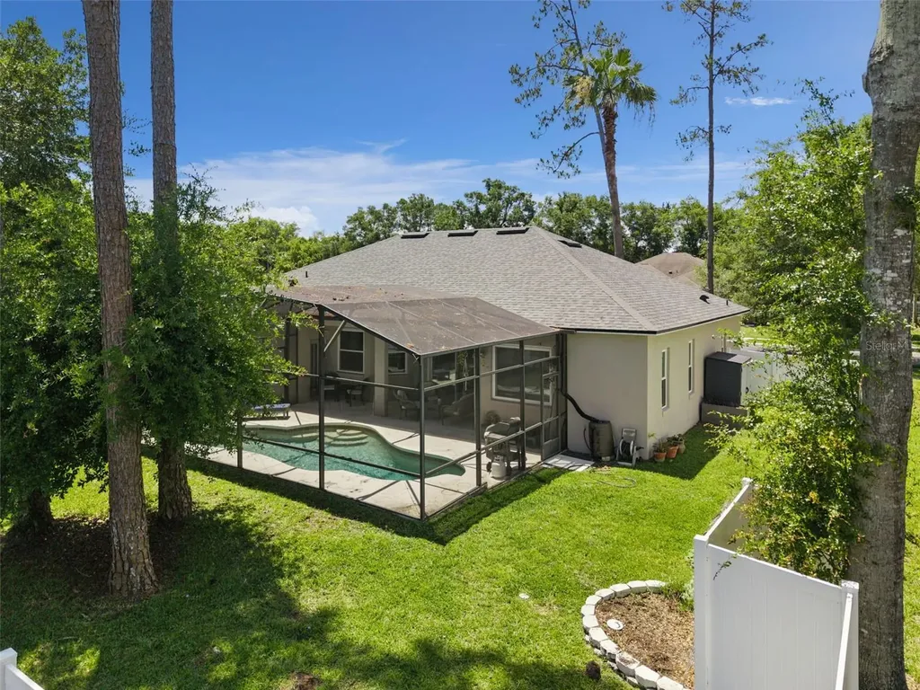 303 Pinestraw Circle Altamonte Springs FL 32714