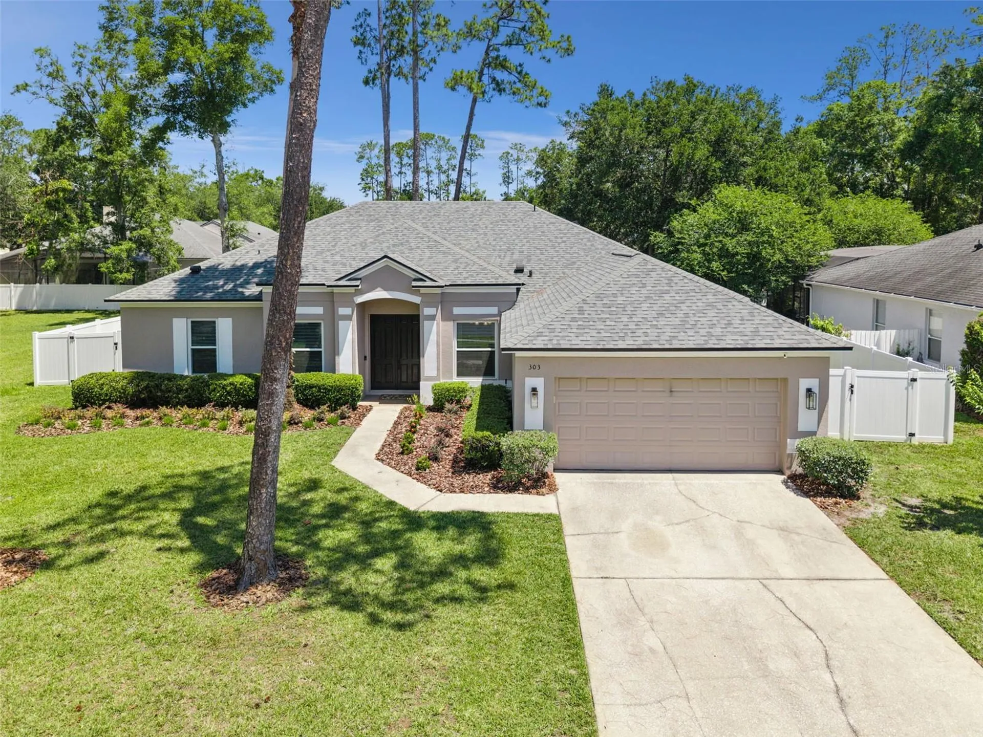 303 Pinestraw Circle Altamonte Springs FL 32714