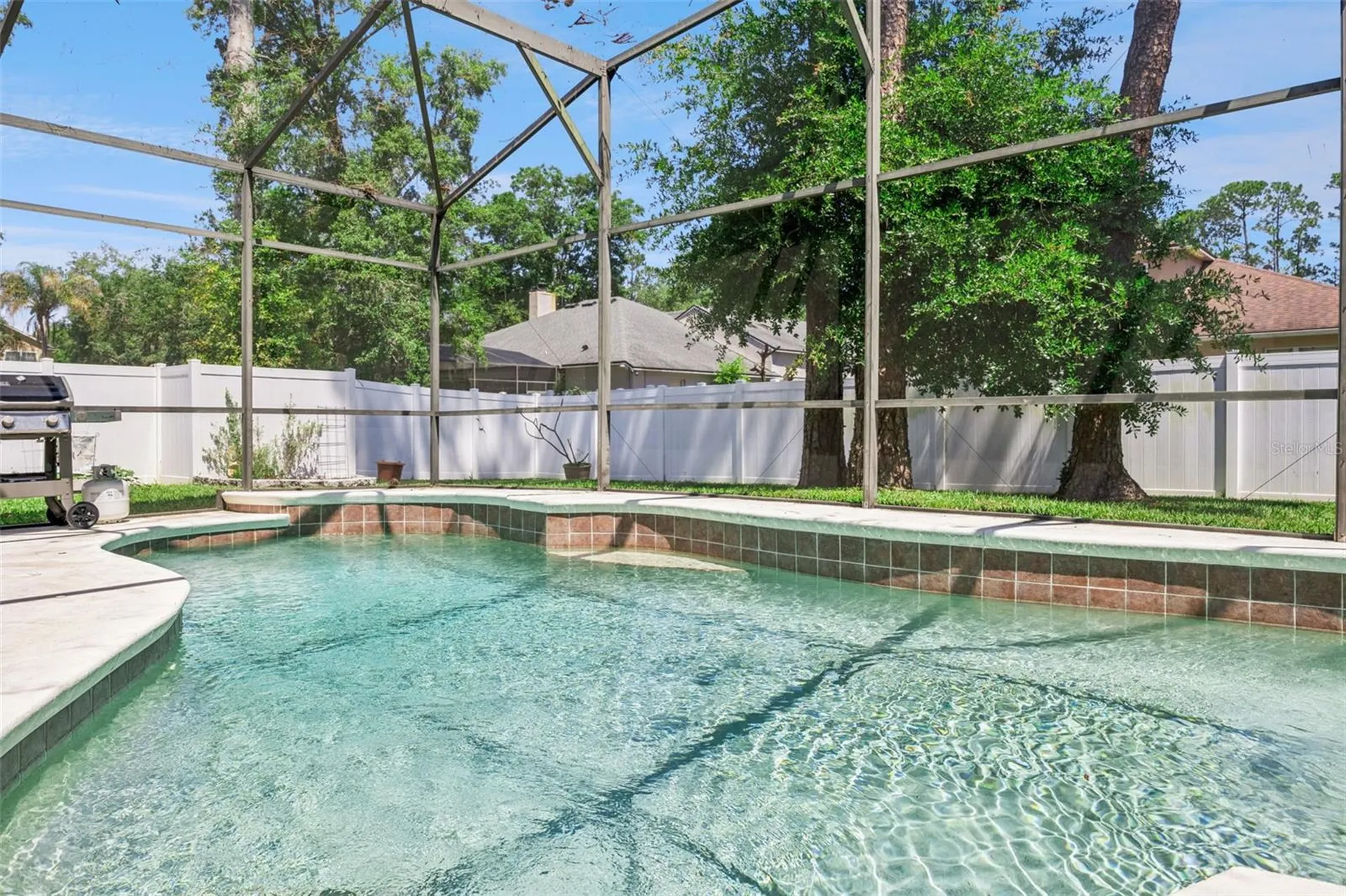 303 Pinestraw Circle Altamonte Springs FL 32714