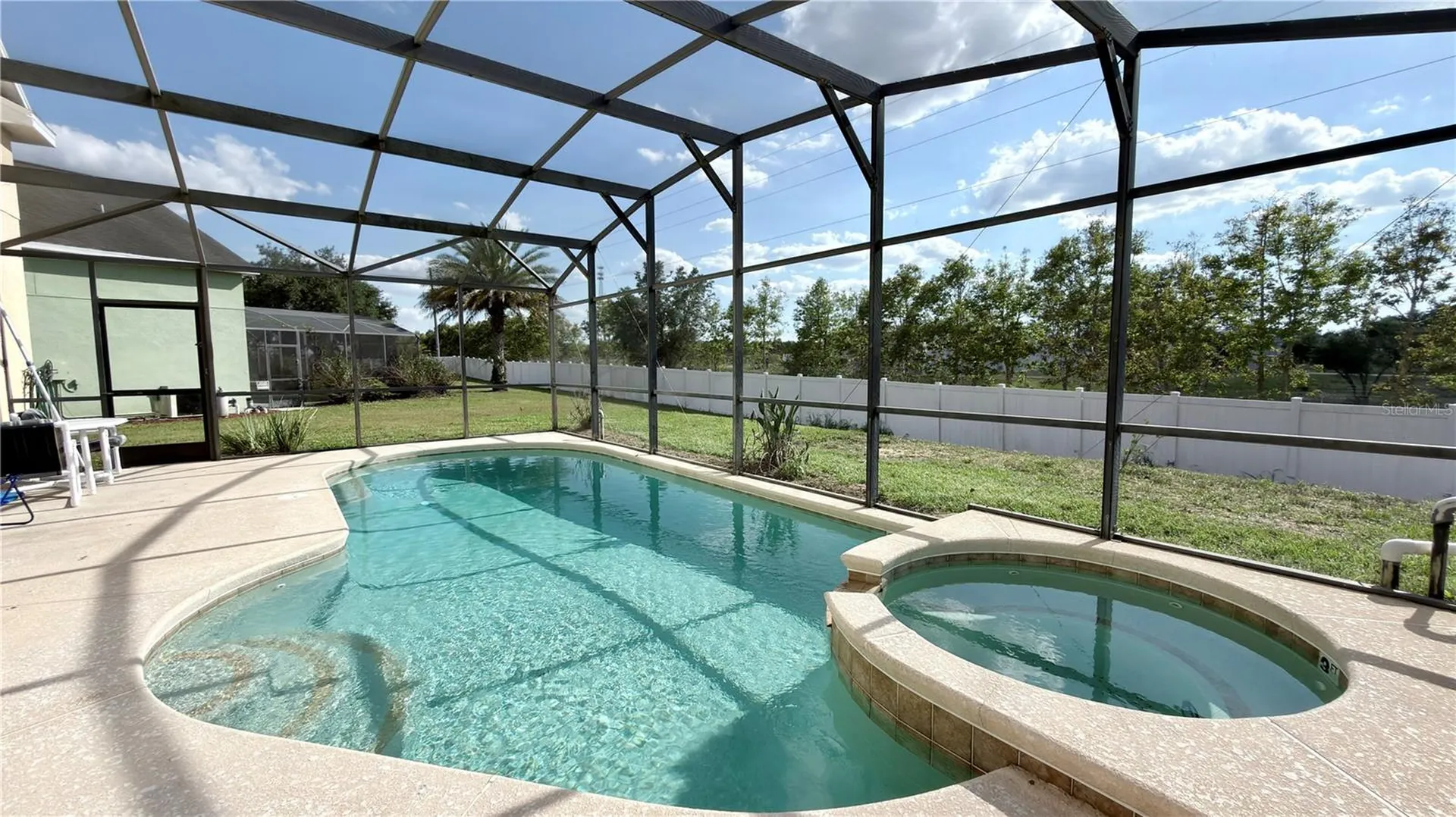 334 Cadiz Loop Davenport FL 33837