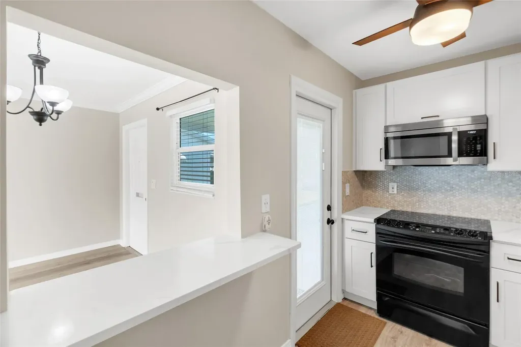 5996 Hibiscus Drive Bradenton FL 34207