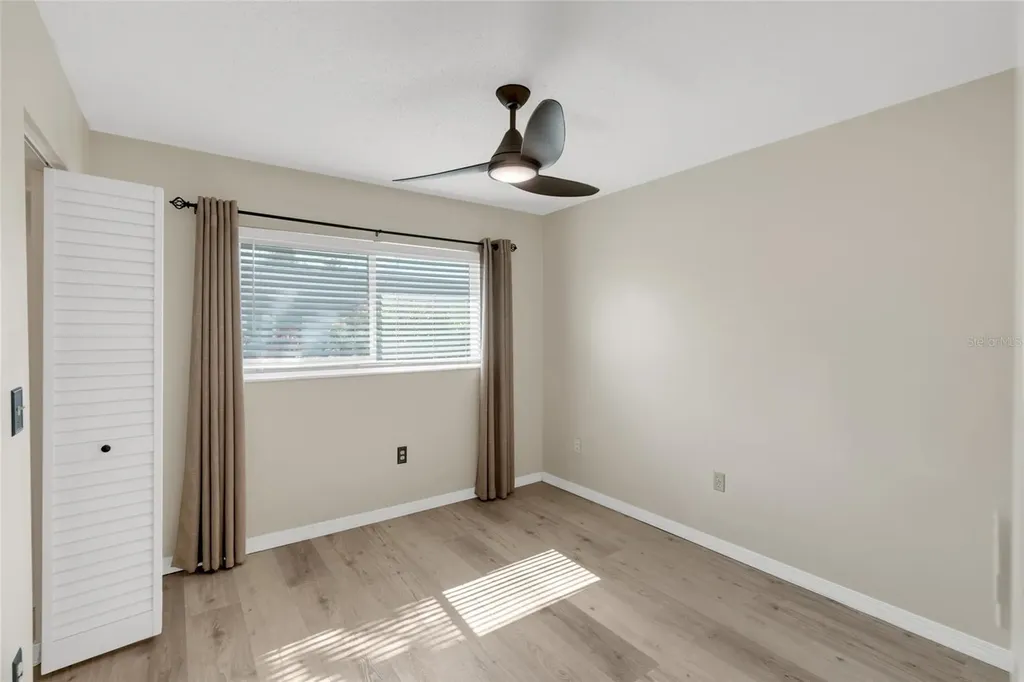 5996 Hibiscus Drive Bradenton FL 34207