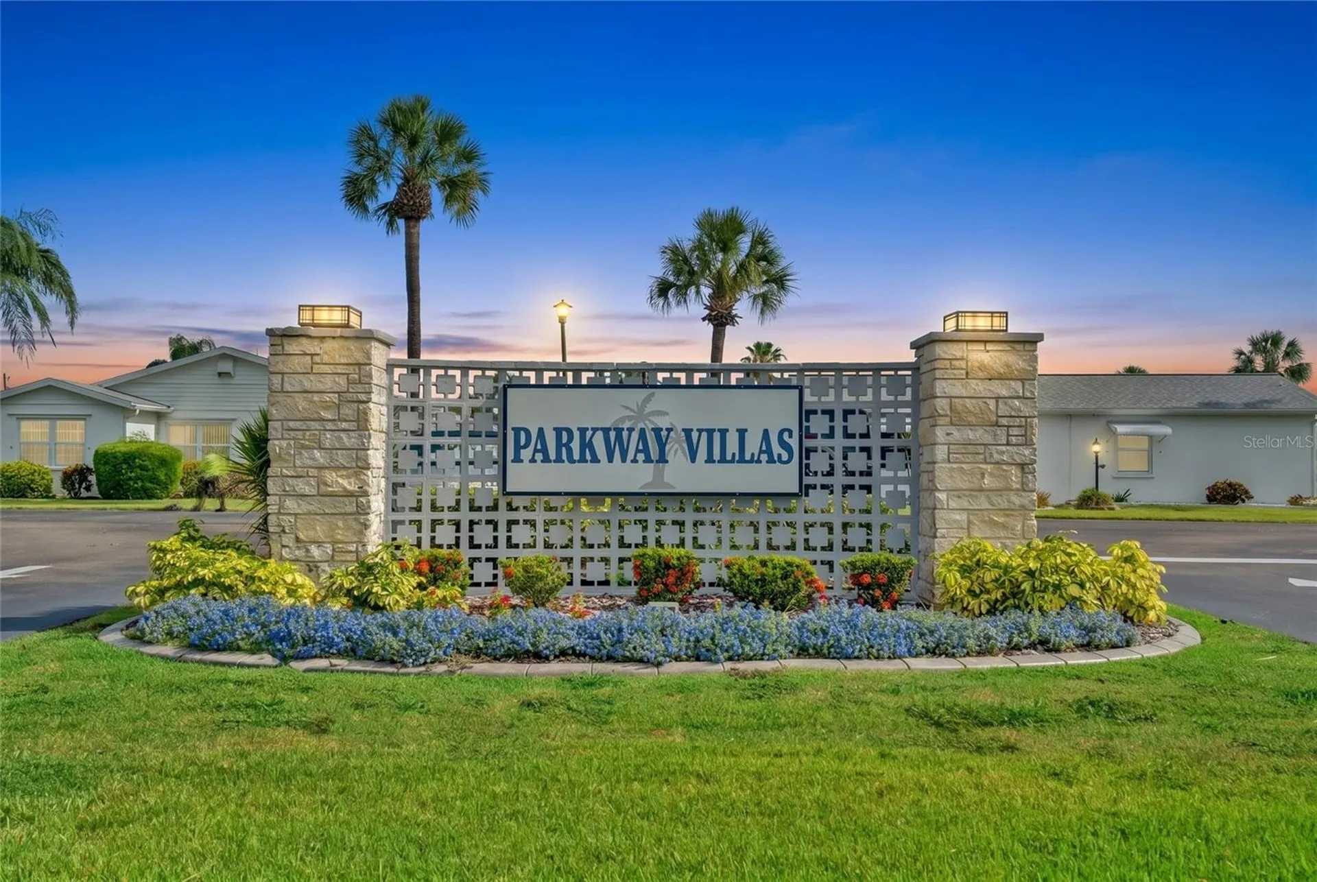 5996 Hibiscus Drive Bradenton FL 34207