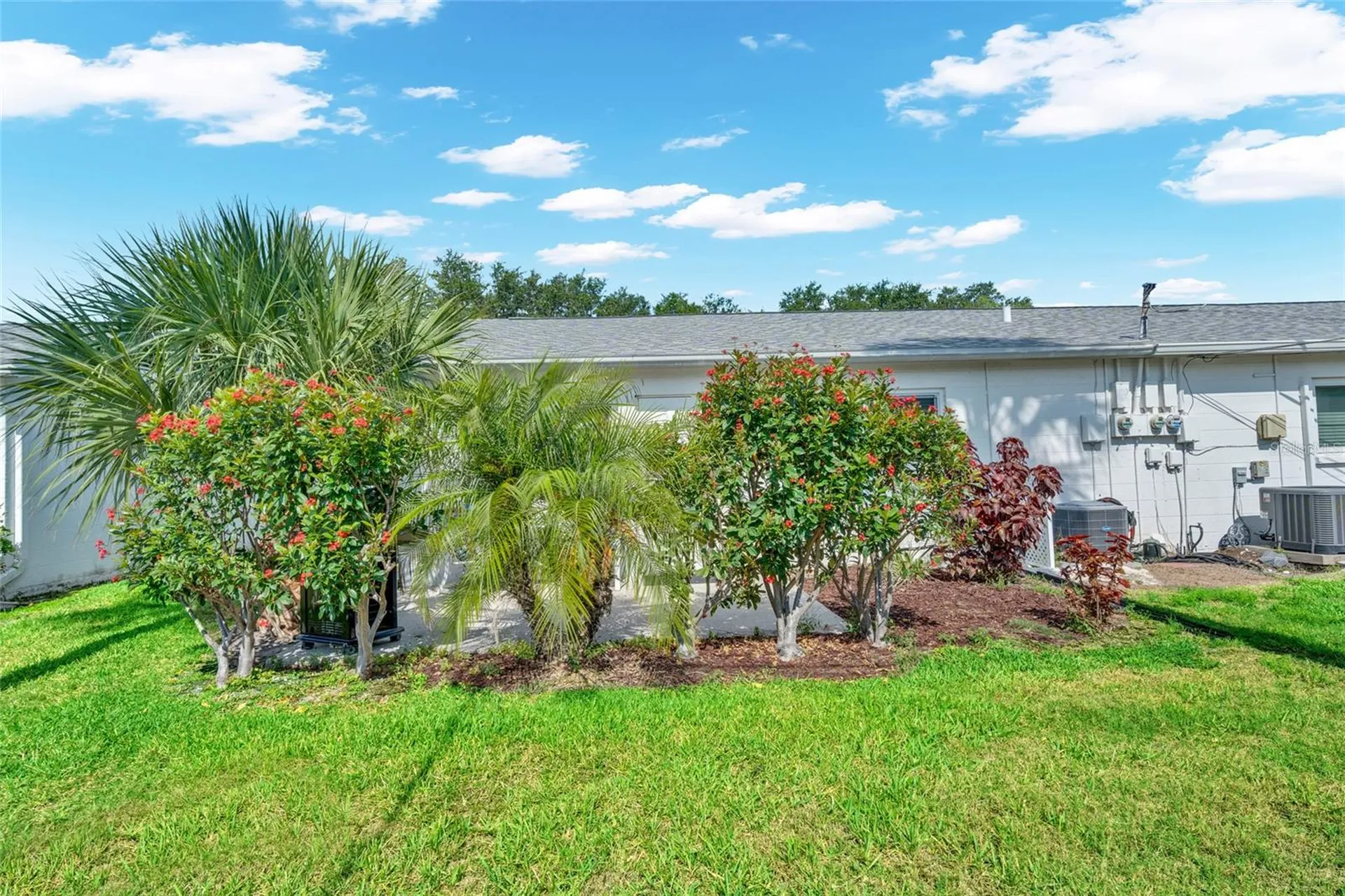 5996 Hibiscus Drive Bradenton FL 34207