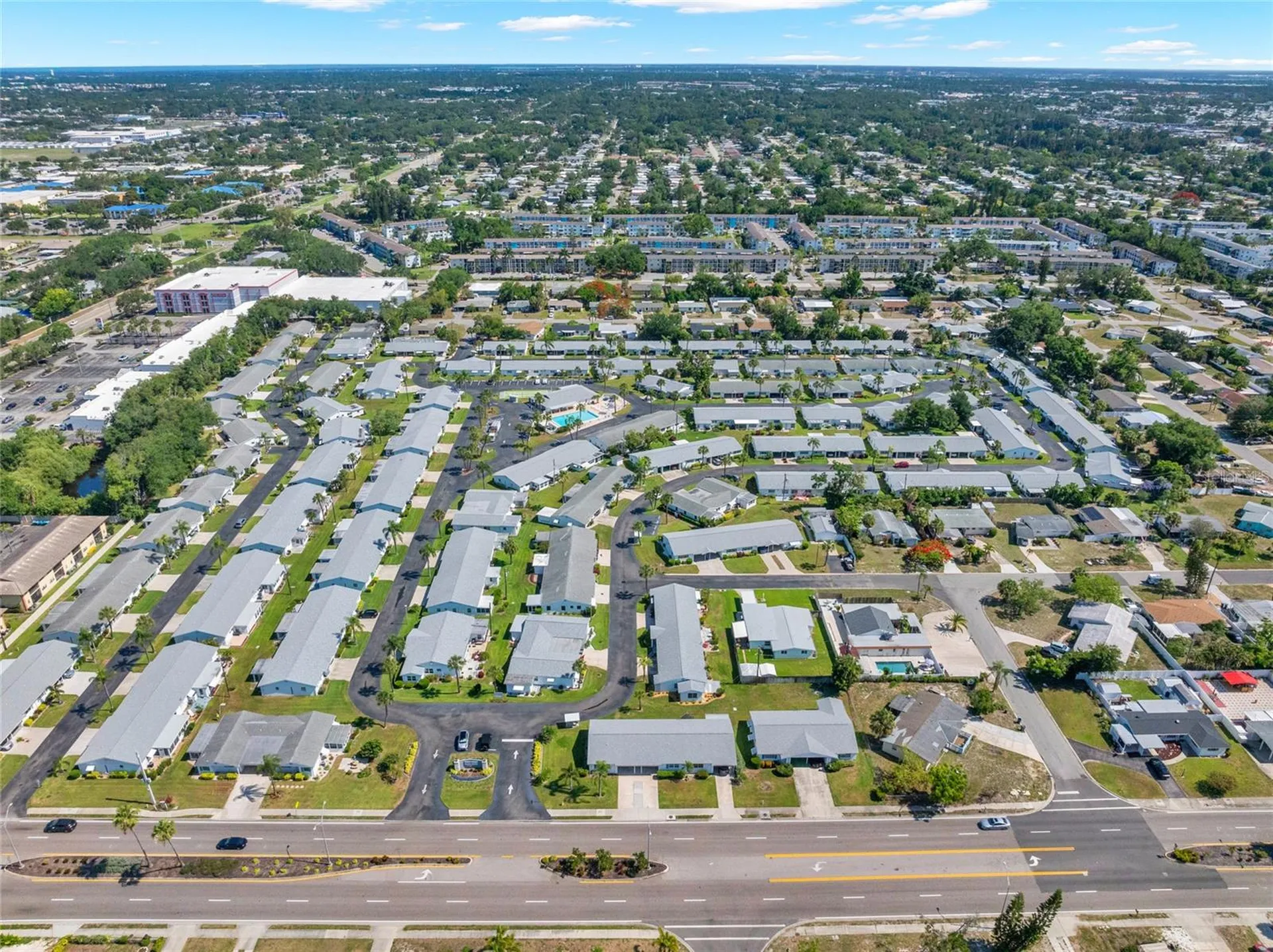 5996 Hibiscus Drive Bradenton FL 34207