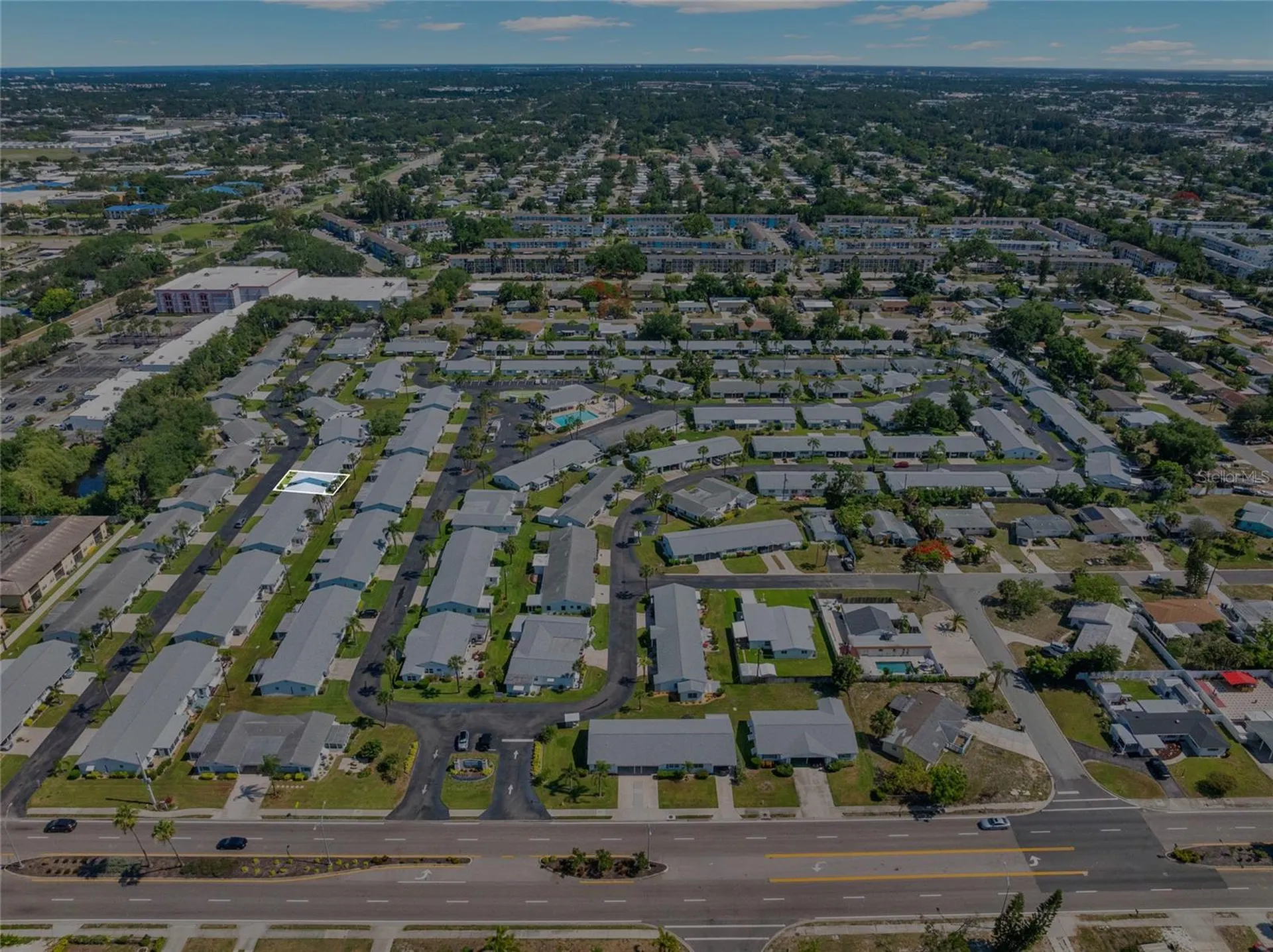 5996 Hibiscus Drive Bradenton FL 34207