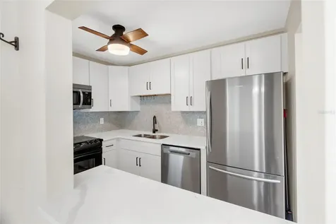 5996 Hibiscus Drive Bradenton FL 34207