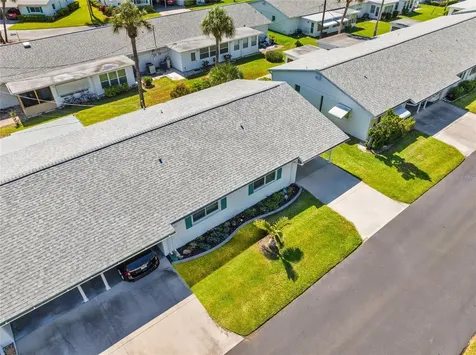 5996 Hibiscus Drive Bradenton FL 34207
