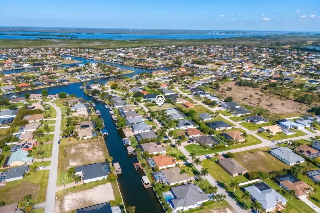 2535 SW 30th Street Cape Coral FL 33914