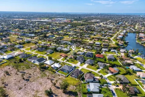 2535 SW 30th Street Cape Coral FL 33914