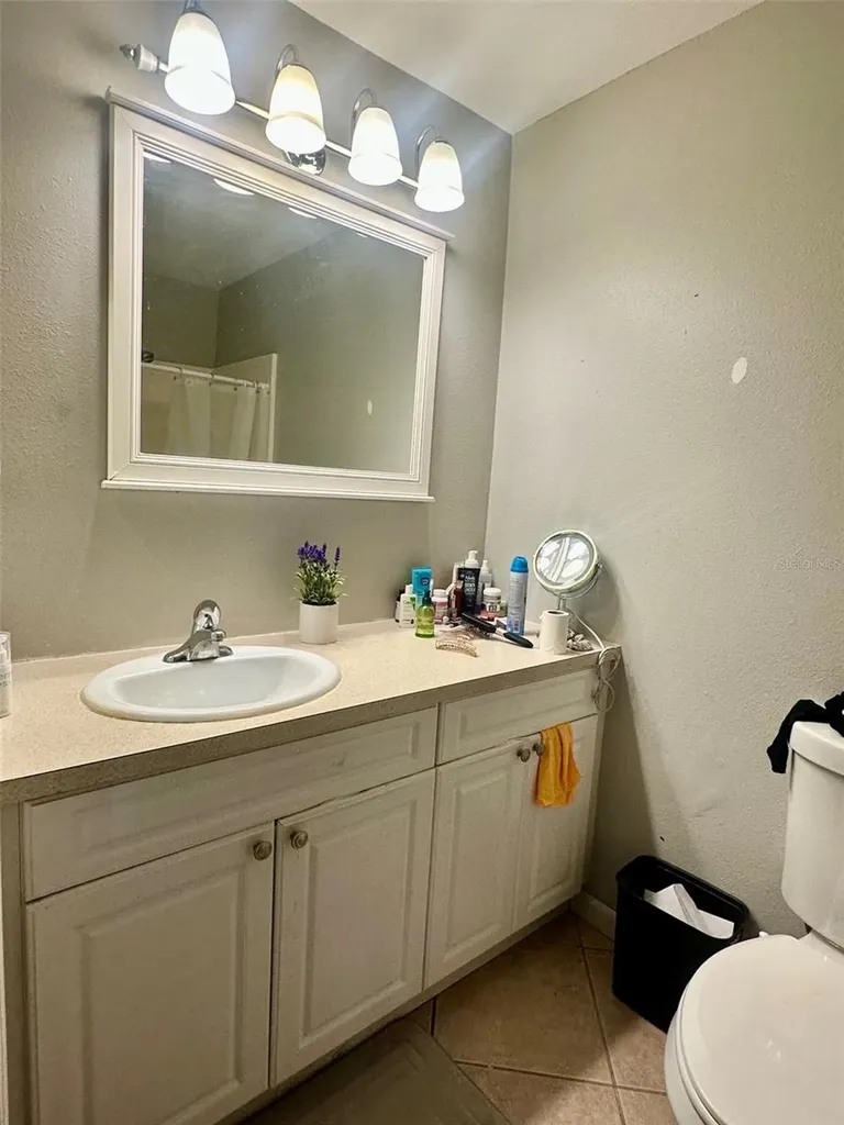 5137 Picadilly Circus Court Orlando FL 32839