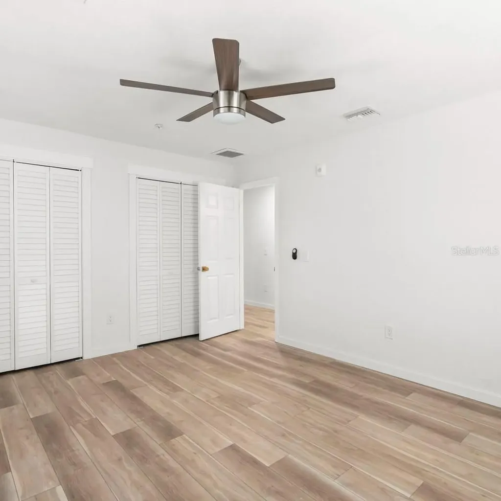 3107 16th Street N St Petersburg FL 33704