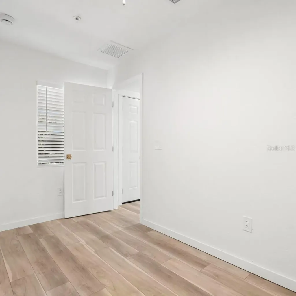 3107 16th Street N St Petersburg FL 33704