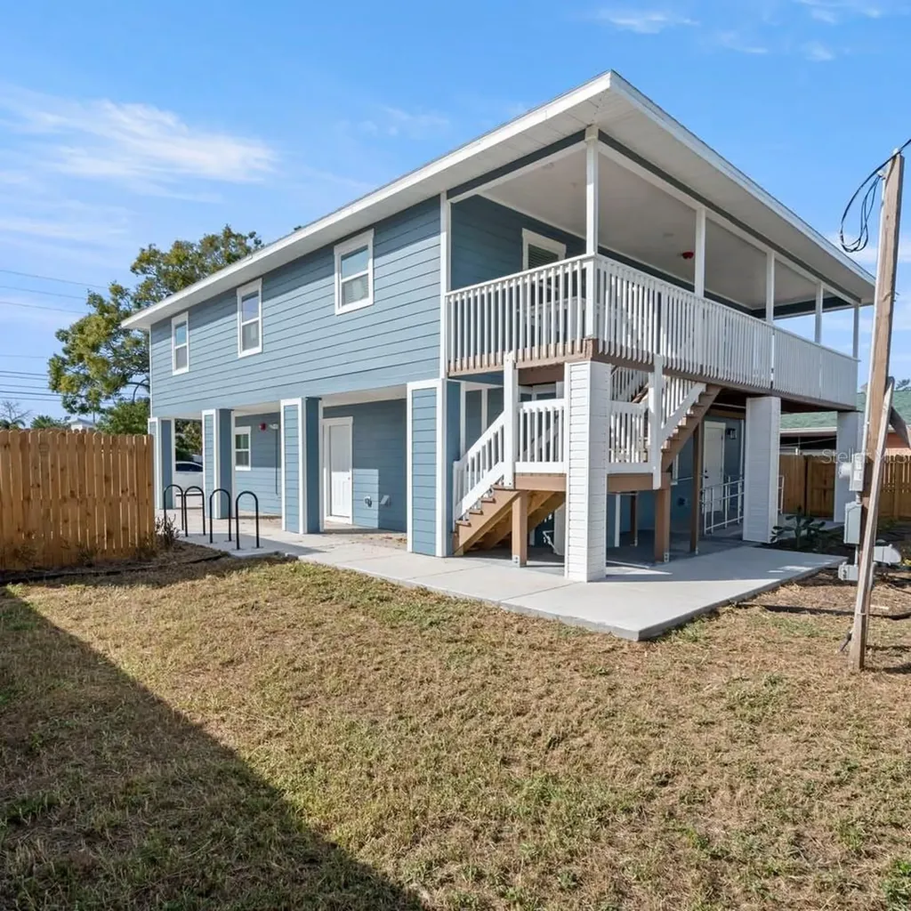3107 16th Street N St Petersburg FL 33704