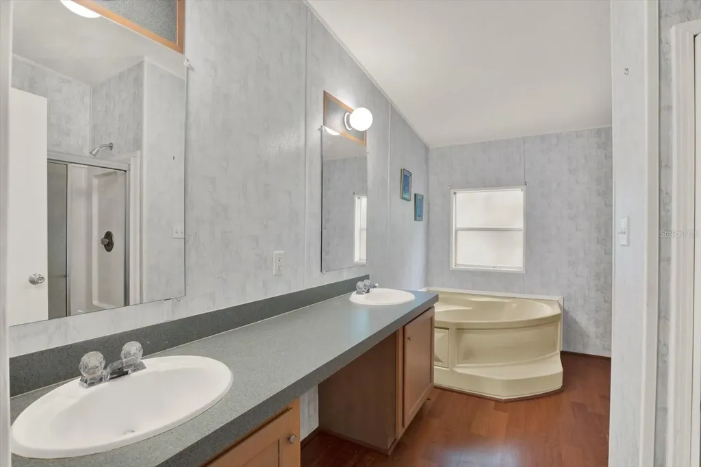 3804 Pinto Lane Zephyrhills FL 33541