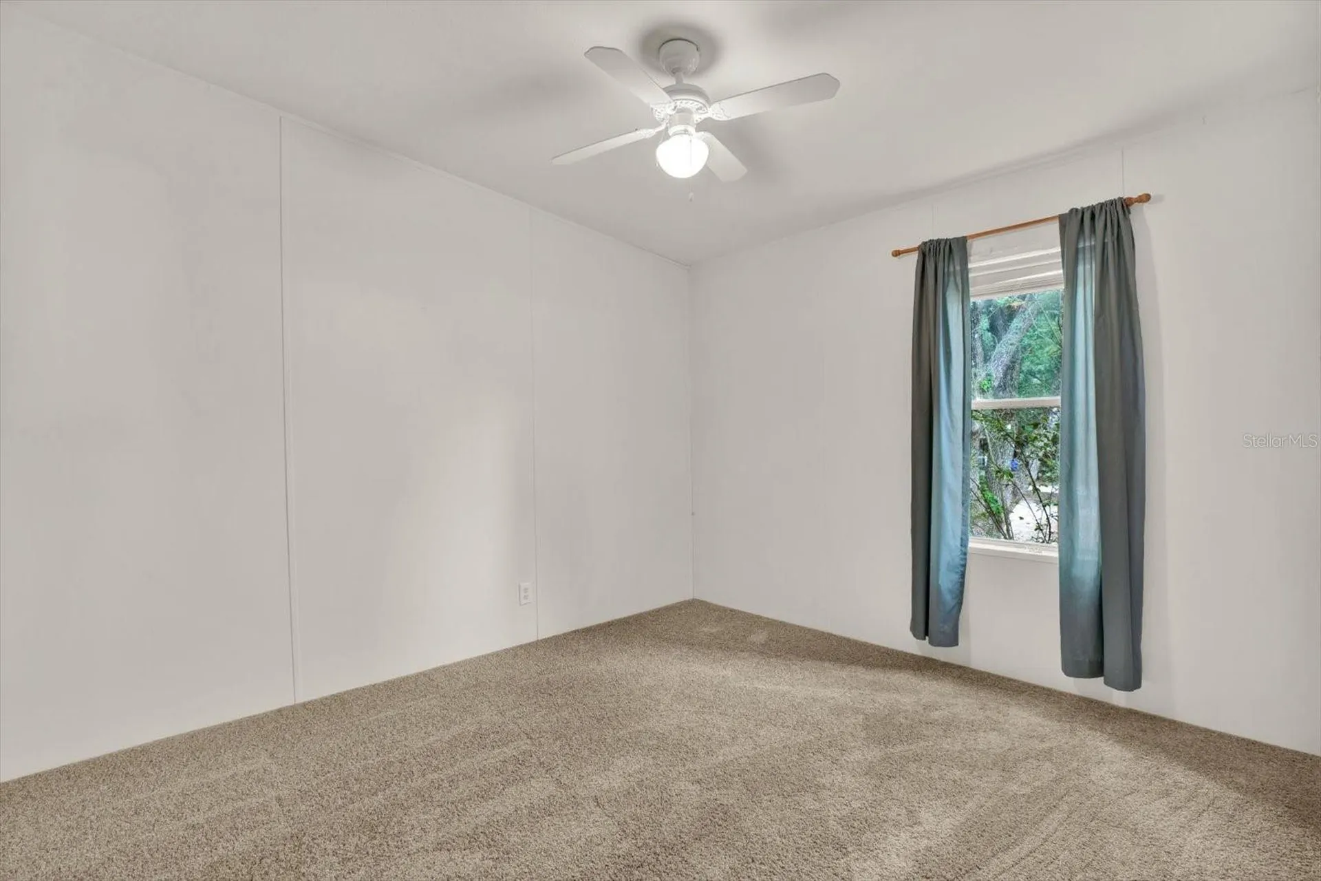 3804 Pinto Lane Zephyrhills FL 33541