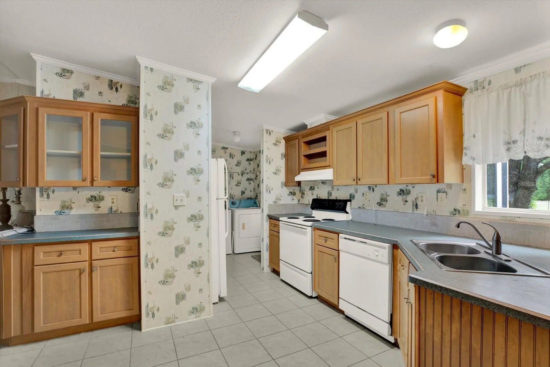3804 Pinto Lane Zephyrhills FL 33541