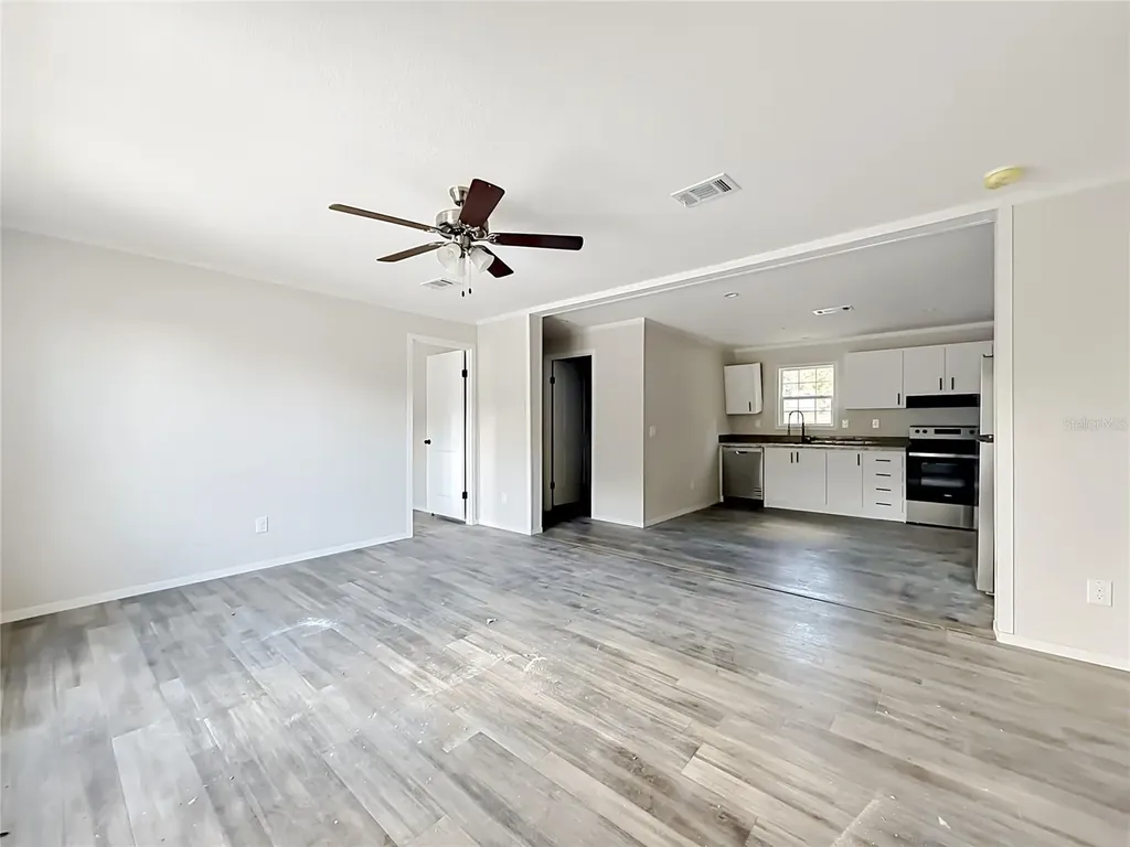 8002 Mobilaire Drive Orlando FL 32822
