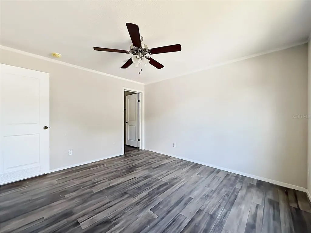 8002 Mobilaire Drive Orlando FL 32822