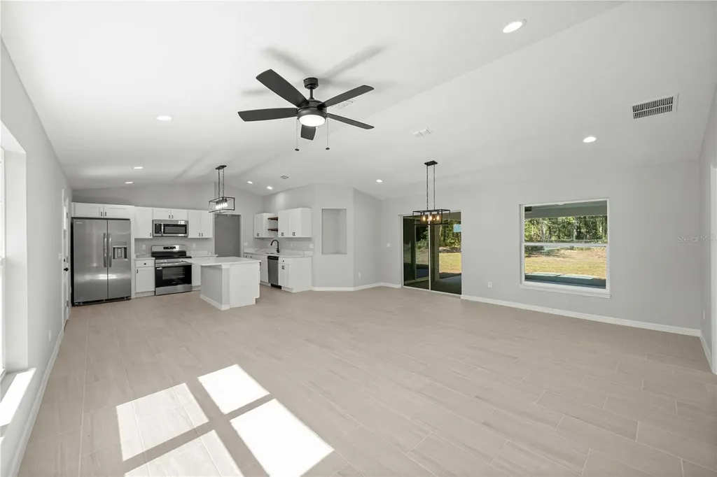 6404 SW 202nd Court Dunnellon FL 34431