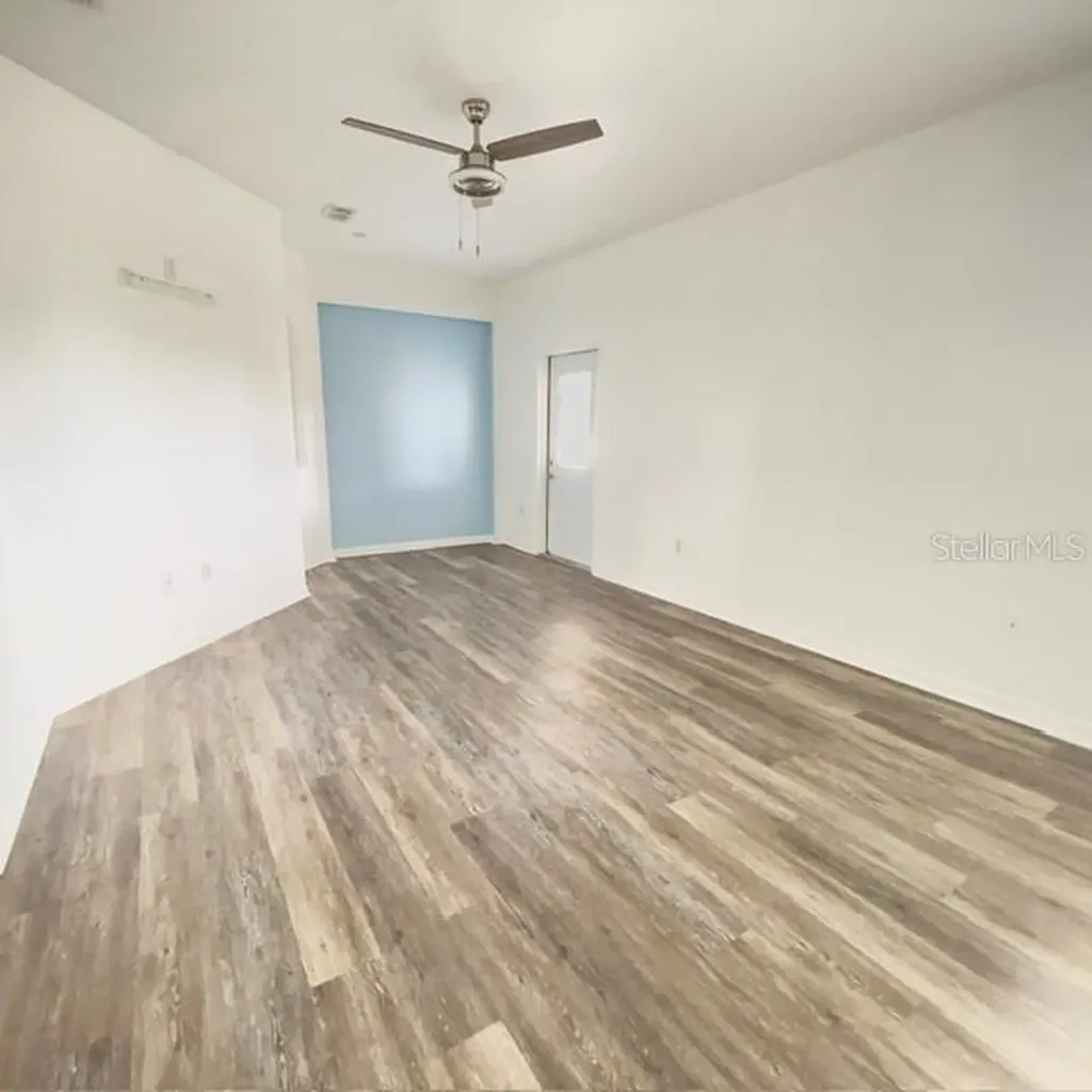 259 Norwalk Circle Eagle Lake FL 33839