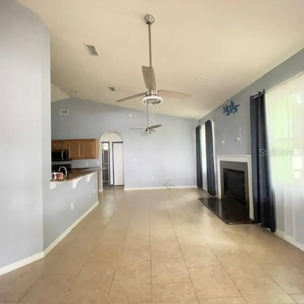 259 Norwalk Circle Eagle Lake FL 33839