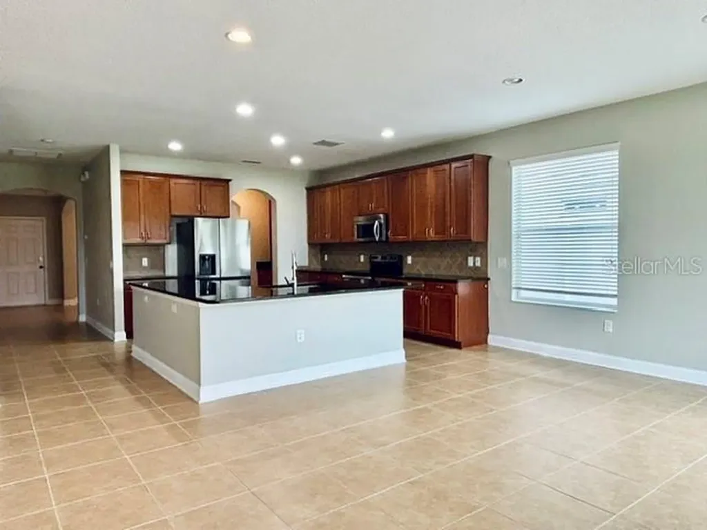 20127 Oakflower Avenue Tampa FL 33647