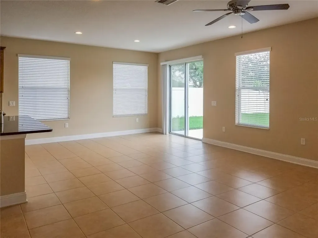 20127 Oakflower Avenue Tampa FL 33647
