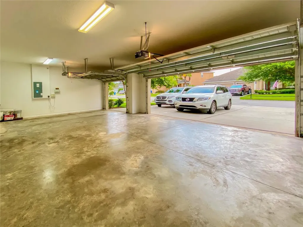 20127 Oakflower Avenue Tampa FL 33647