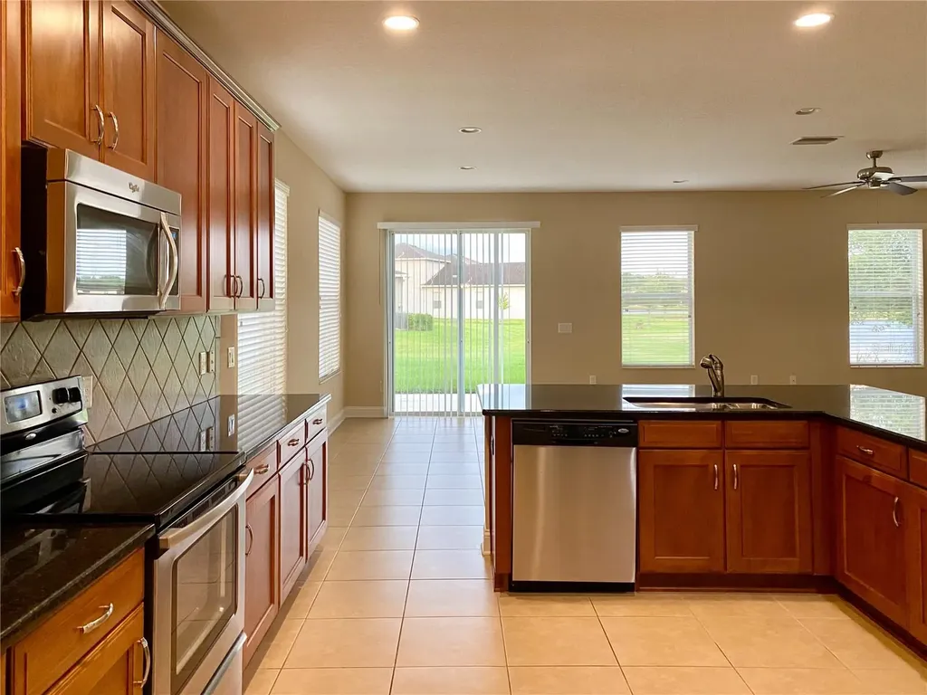 20127 Oakflower Avenue Tampa FL 33647