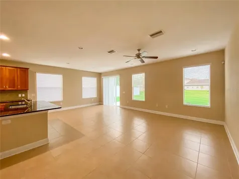 20127 Oakflower Avenue Tampa FL 33647