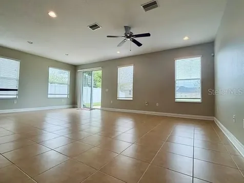 20127 Oakflower Avenue Tampa FL 33647
