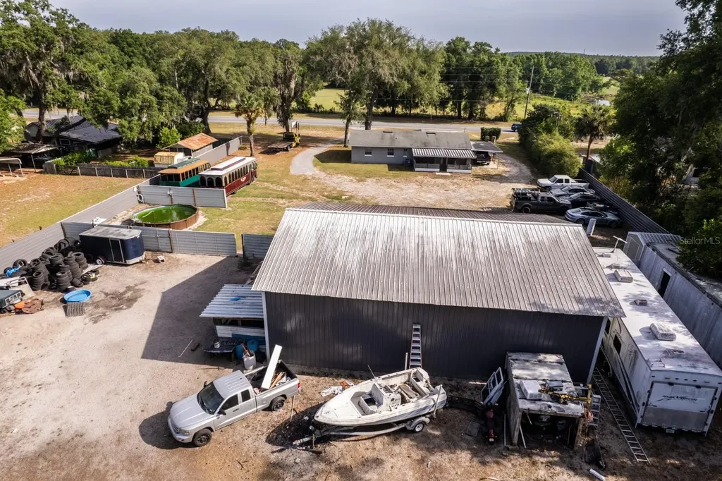 20024 State Road 44 Eustis FL 32736