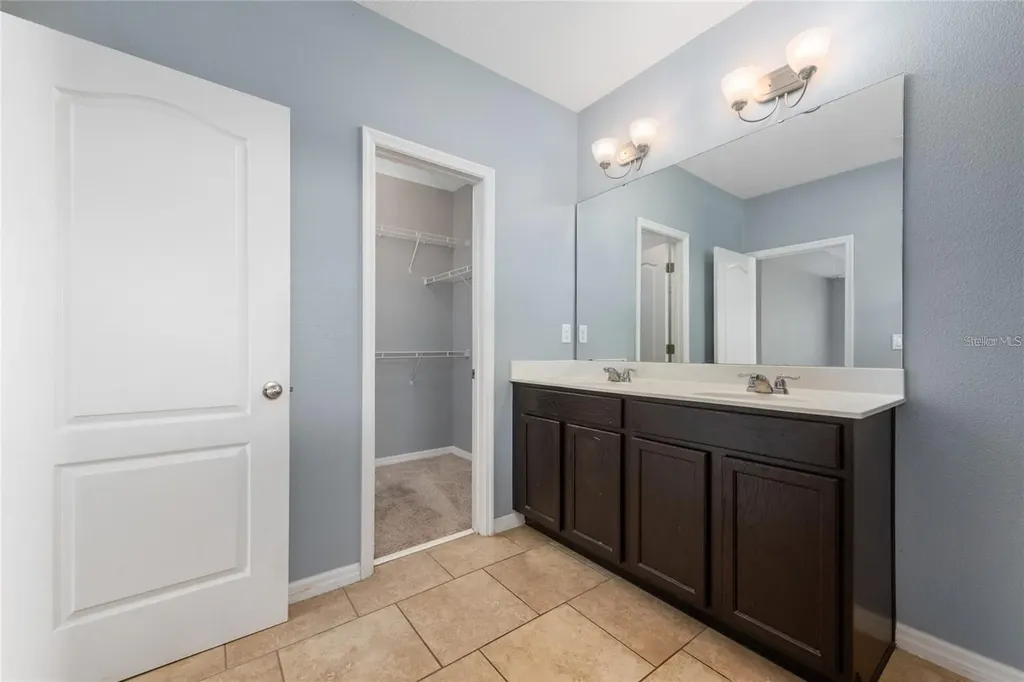 6538 S Goldenrod Road Orlando FL 32822
