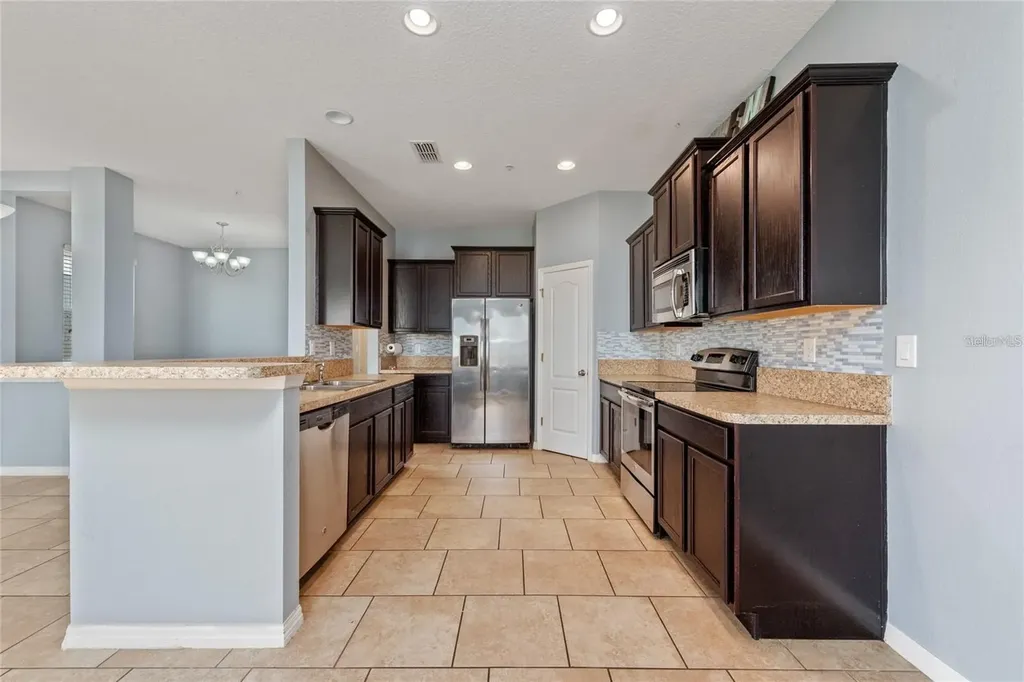 6538 S Goldenrod Road Orlando FL 32822