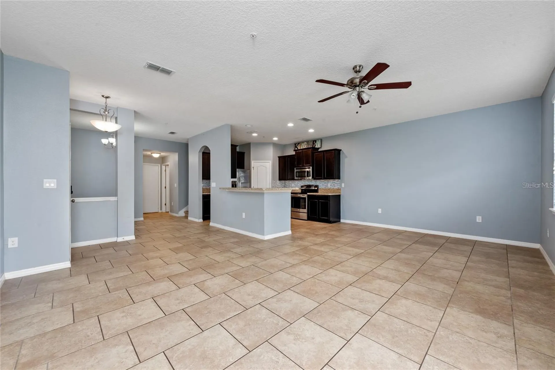 6538 S Goldenrod Road Orlando FL 32822