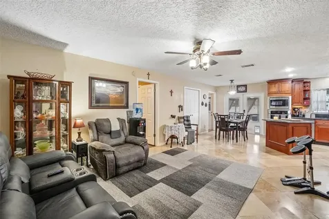 2220 Whitney Place Valrico FL 33594