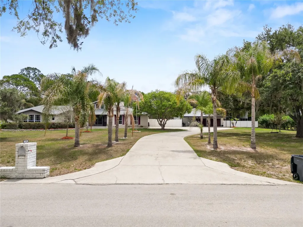 6230 Forestwood Drive W Lakeland FL 33811