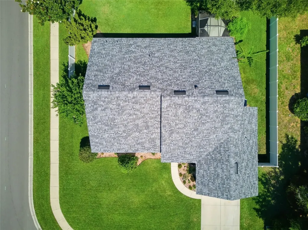5010 Treasure Cay Road Tavares FL 32778