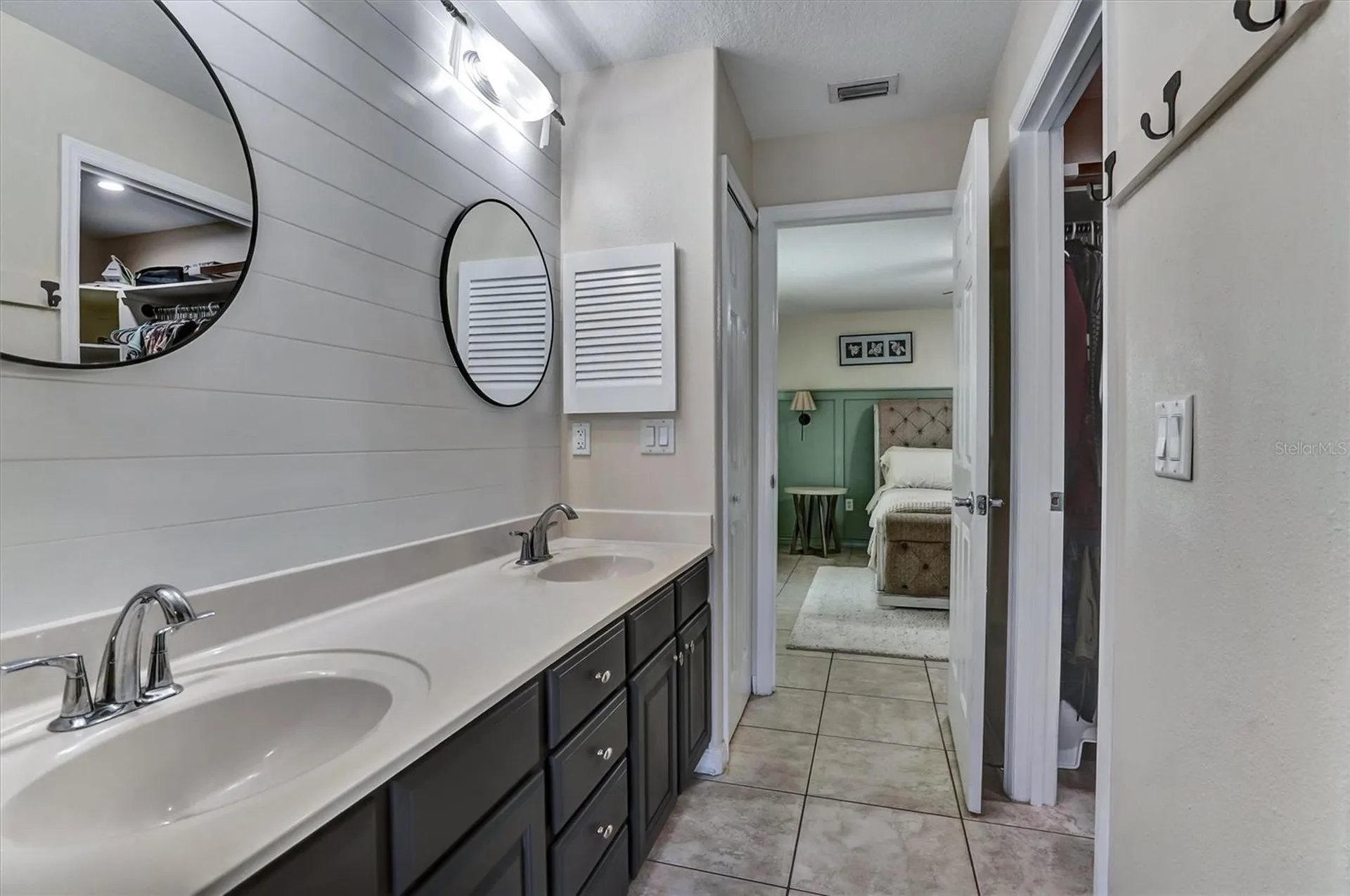5010 Treasure Cay Road Tavares FL 32778