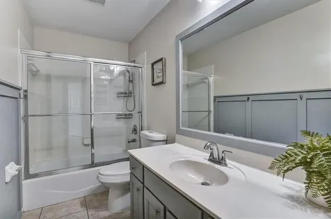 5010 Treasure Cay Road Tavares FL 32778