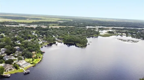 240 Maureen Drive Sanford FL 32771