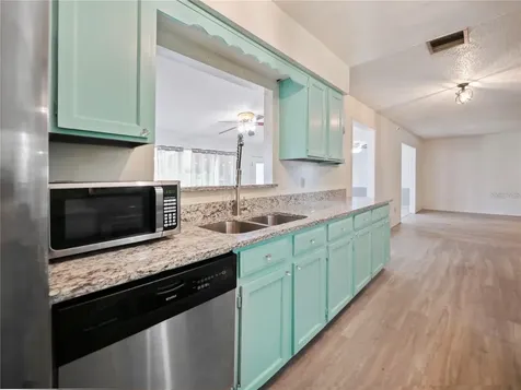 240 Maureen Drive Sanford FL 32771