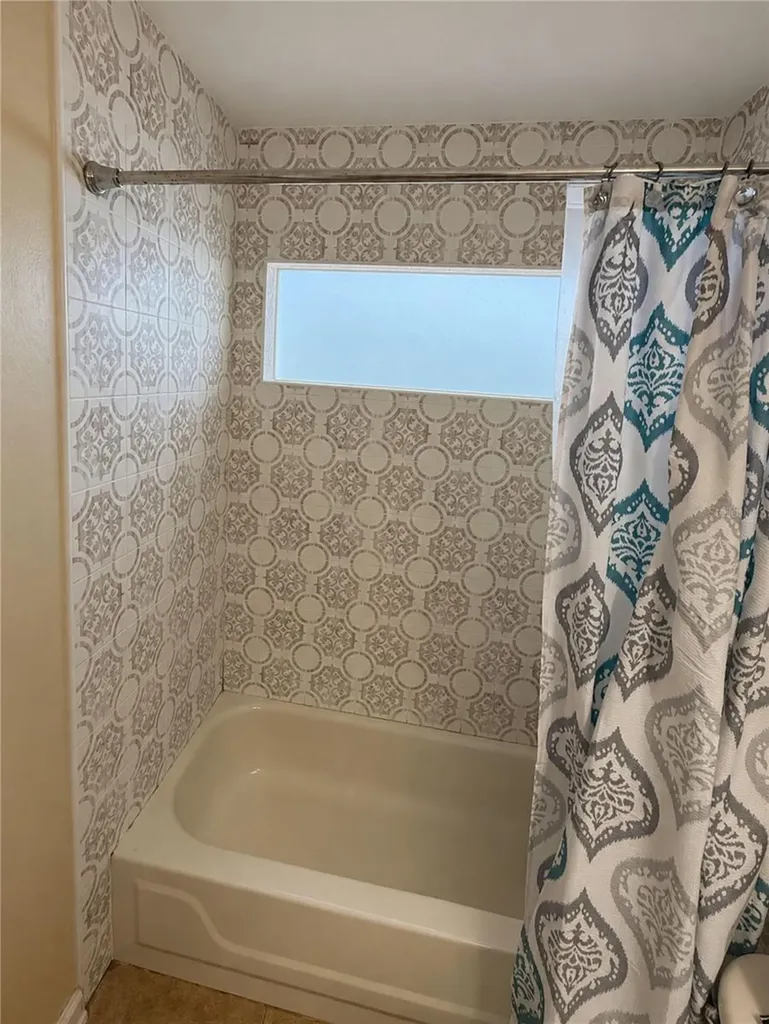 119 N Weathersfield Avenue Altamonte Springs FL 32714