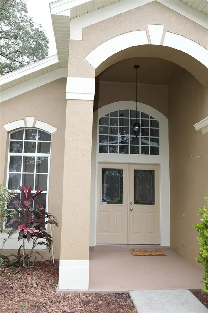 119 N Weathersfield Avenue Altamonte Springs FL 32714