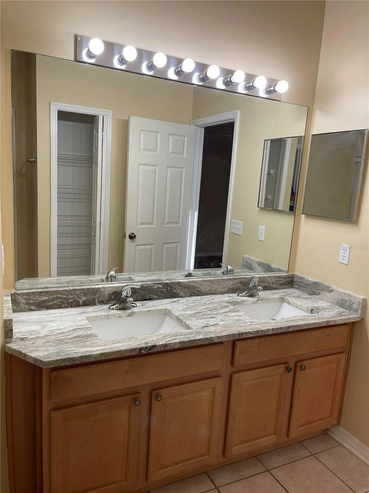 119 N Weathersfield Avenue Altamonte Springs FL 32714