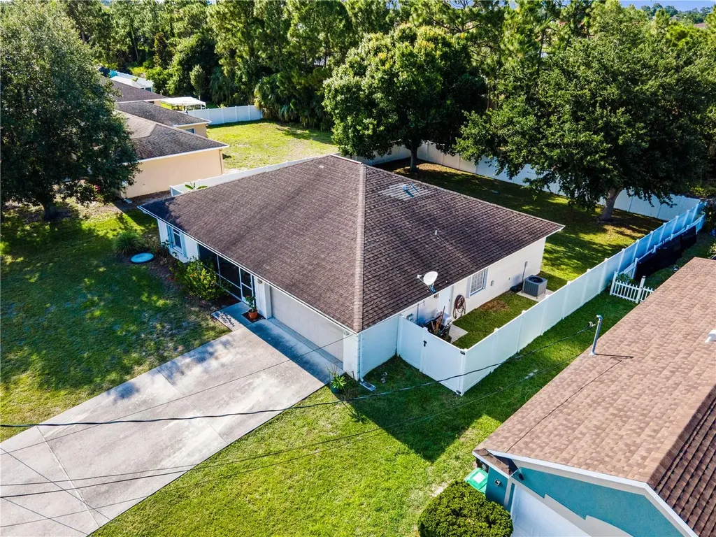 2001 SW Fears Avenue Port St Lucie FL 34953